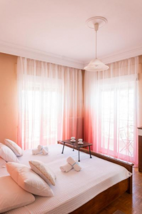 Seashell Apartment